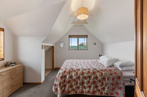 Photo of property in 5 Bosworth Street, Egmont Village, 4372