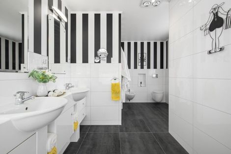 Photo of property in 46 Carlton Road, Pukekohe, 2120