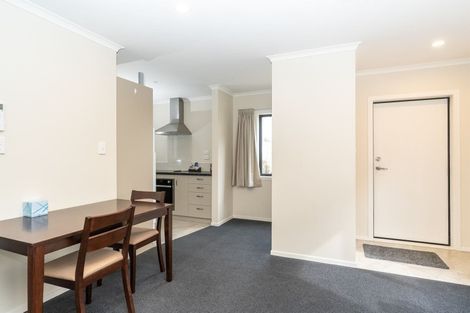 Photo of property in 2/12 Short Street, Claudelands, Hamilton, 3214