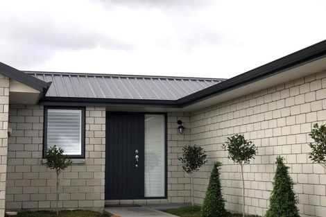 Photo of property in 8 Saint Thomas Avenue, Pyes Pa, Tauranga, 3112