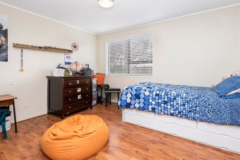 Photo of property in 22 Bain Place, Bucklands Beach, Auckland, 2014