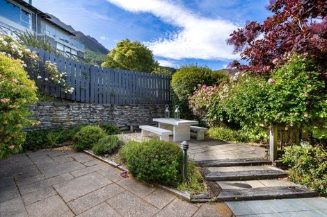 Photo of property in 19 Richards Park Lane, Fernhill, Queenstown, 9300