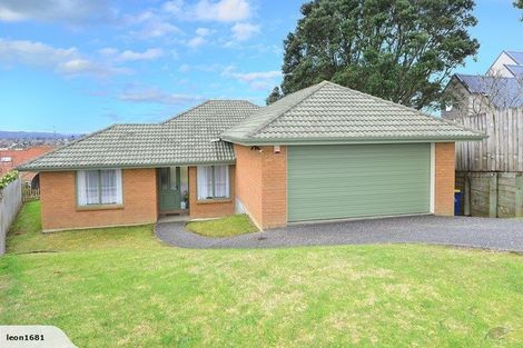 Photo of property in 86a Luckens Road, West Harbour, Auckland, 0618