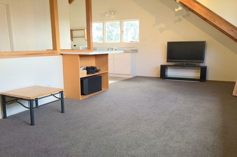 Photo of property in 220a Lake Road, Hauraki, Auckland, 0622