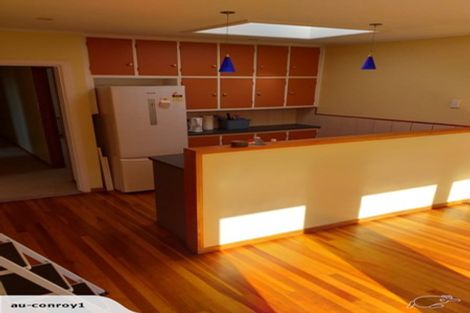 Photo of property in 15 Kimball Place, Johnsonville, Wellington, 6037