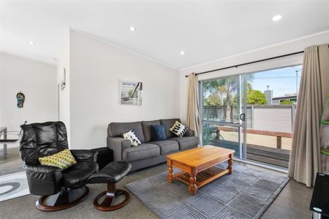 Photo of property in 80 Seaforth Road, Waihi Beach, 3611