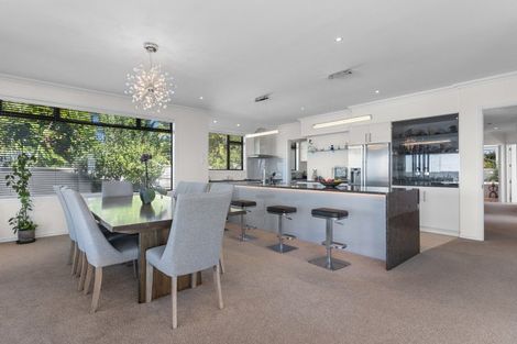 Photo of property in 16 Parkland Rise, Omokoroa, 3114