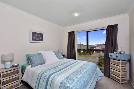 Photo of property in 3 Saint Clair Close, Harewood, Christchurch, 8051