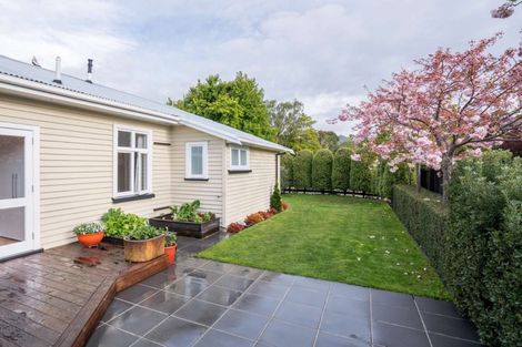 Photo of property in 119 Tennyson Street, Sydenham, Christchurch, 8023