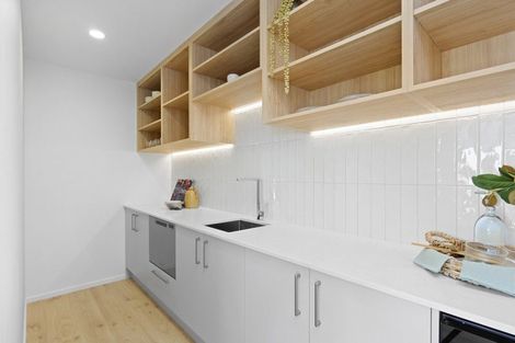 Photo of property in 14 Village Green Drive, Huntingdon, 7774