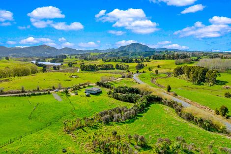 Photo of property in 17 Ranganui Road, Kaiwaka, 0573