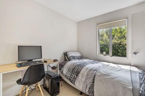 Photo of property in 7/33 School Road, Morningside, Auckland, 1021