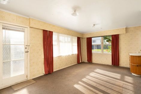 Photo of property in 16 Maranui Street, Mount Maunganui, 3116