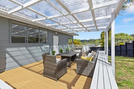 Photo of property in 1/22 Simon Ellice Drive, Bayview, Auckland, 0629