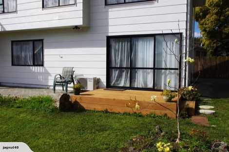 Photo of property in 3 Nadine Place, Mangere Bridge, Auckland, 2022