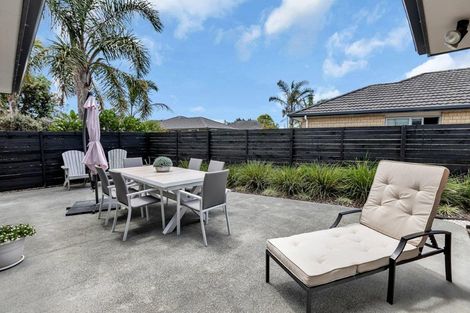 Photo of property in 50 Ocean View Rise, Ruakaka, 0116