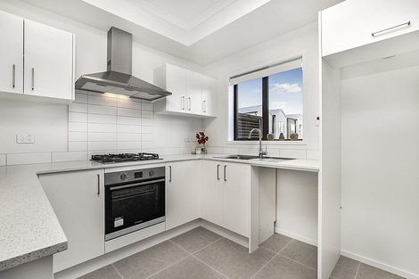 Photo of property in 43 Manarini Road, Westgate, Auckland, 0614