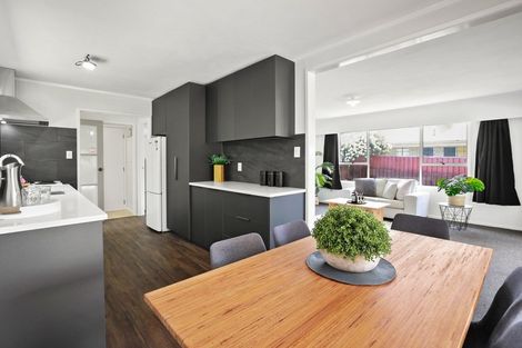 Photo of property in 17 Fiona Place, Dinsdale, Hamilton, 3204