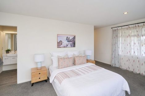 Photo of property in 55 Koura Drive, Rangiora, 7400