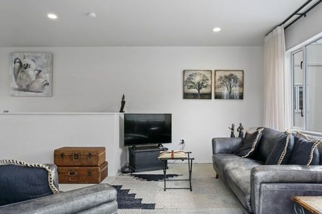 Photo of property in 9/208 Lake Terrace, Hilltop, Taupo, 3330