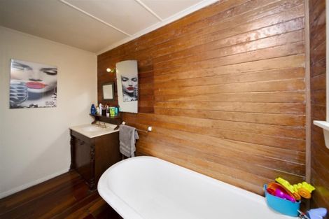 Photo of property in 371 Waihi Road, Normanby, Hawera, 4614