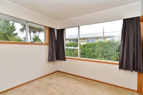 Photo of property in 10 Weston Place, Rangiora, 7400