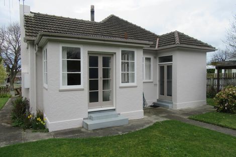 Photo of property in 2 Belt Street, Waimate, 7924