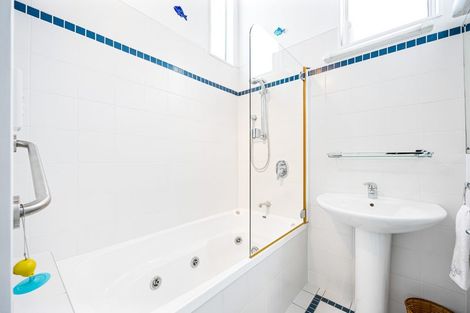 Photo of property in 11 Claude Street, Mangawhai Heads, Mangawhai, 0505