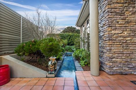 Photo of property in 67 Harbour View Road, Te Atatu Peninsula, Auckland, 0610