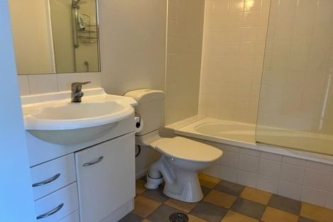 Photo of property in The Grange, 69/92 Bush Road, Albany, Auckland, 0632