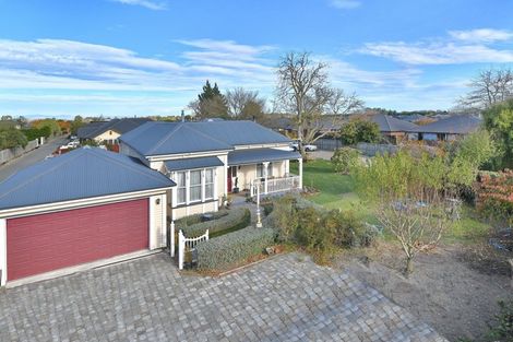Photo of property in 27a Oxford Road, Rangiora, 7400