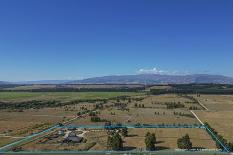 Photo of property in 22 Grayburn Lane, Albert Town, Wanaka, 9382