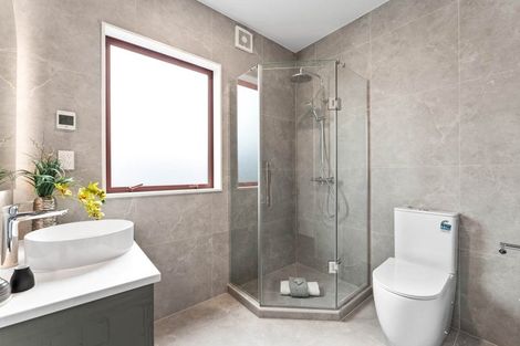 Photo of property in 55 Karaka Village Parade, Karaka, 2580
