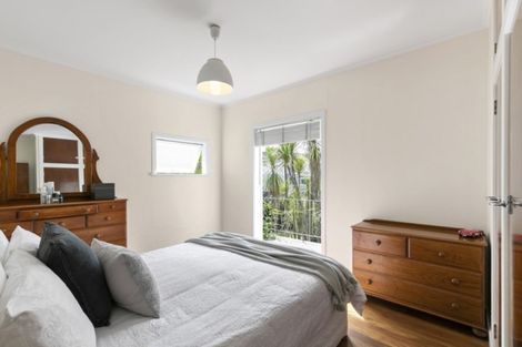 Photo of property in 67 Barrack Road, Mount Wellington, Auckland, 1060