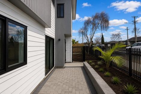 Photo of property in 18 Russell Road, Manurewa, Auckland, 2102