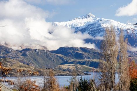 Photo of property in 10 Westview Road, Wanaka, 9305