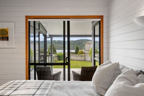 Photo of property in 130 Tirohanga Drive, Whangamata, 3620