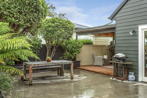 Photo of property in 29a Clare Street, Cambridge, 3434