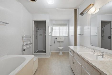 Photo of property in 224 King Street, Rangiora, 7400