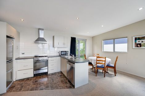 Photo of property in 36b Avalon Crescent, Fernhill, Queenstown, 9300