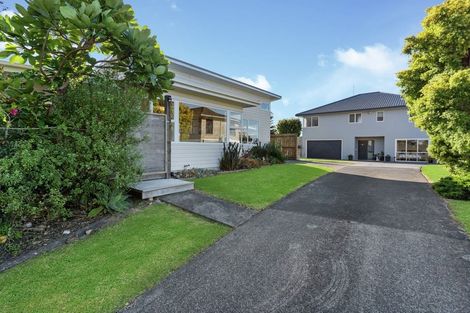 Photo of property in 11 Karaka Road, Beachlands, Auckland, 2018