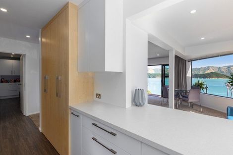 Photo of property in 39 Andersons Road, Charteris Bay, Lyttelton, 8971