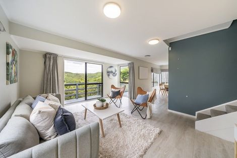 Photo of property in 66 Woodhouse Avenue, Karori, Wellington, 6012