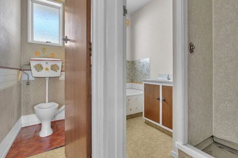 Photo of property in 2/149 Gayhurst Road, Dallington, Christchurch, 8061