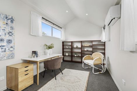 Photo of property in 170 Paremata Road, Paremata, Porirua, 5024