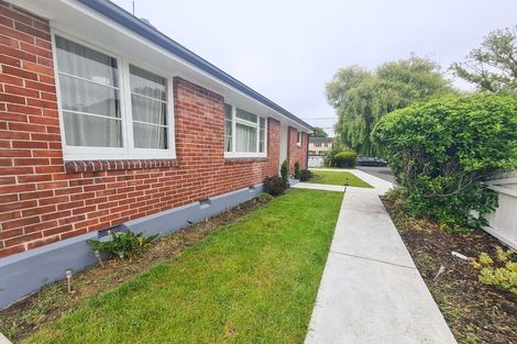 Photo of property in 1/82 Quinns Road, Shirley, Christchurch, 8013