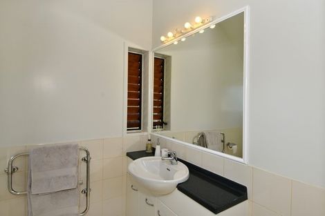 Photo of property in 51 Hart Road, Hauraki, Auckland, 0622