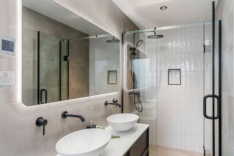 Photo of property in 53b Regina Street, Westmere, Auckland, 1022