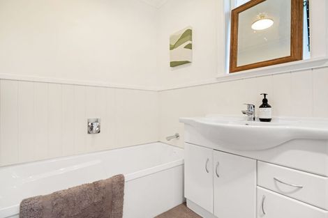 Photo of property in 164 Seddon Street, Pukekohe, 2120