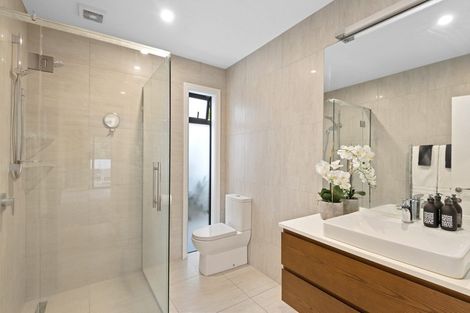 Photo of property in 117 Glandovey Road, Strowan, Christchurch, 8052